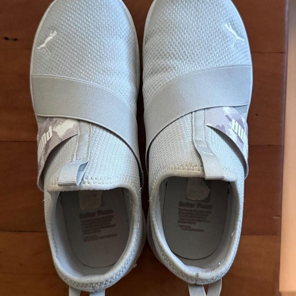 Puma Women's White and Cream Trainers
